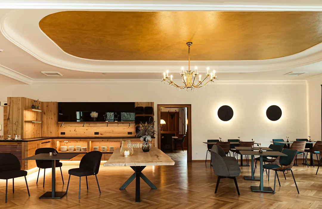 OSCARS Hotel 1415-1